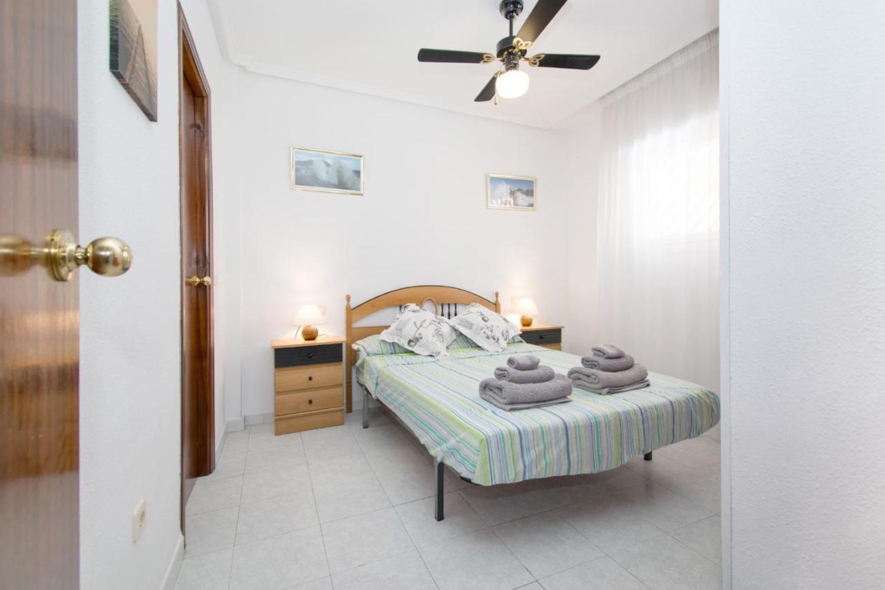 016 Happiness Apartment - Alicante Holiday Torrevieja Exterior foto