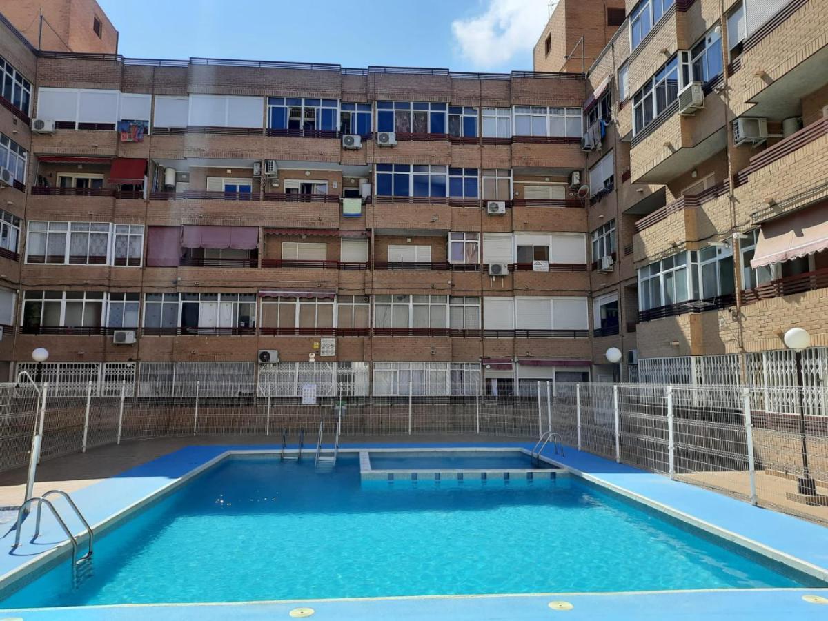 016 Happiness Apartment - Alicante Holiday Torrevieja Exterior foto